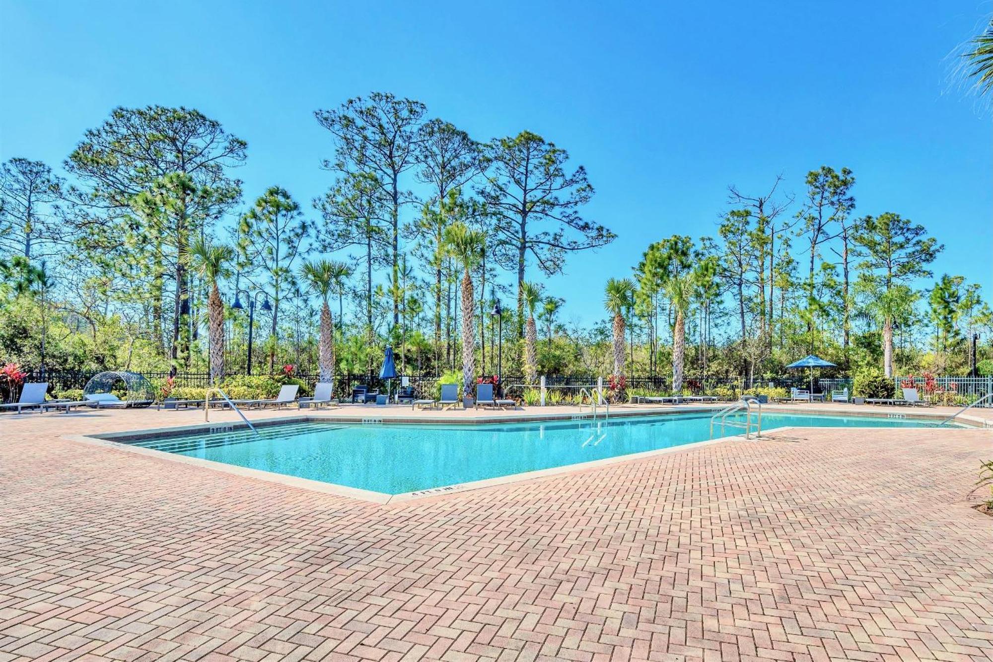 Luxury 2Br Condo - Pool & Hot Tub - Near Disney Orlando Eksteriør billede
