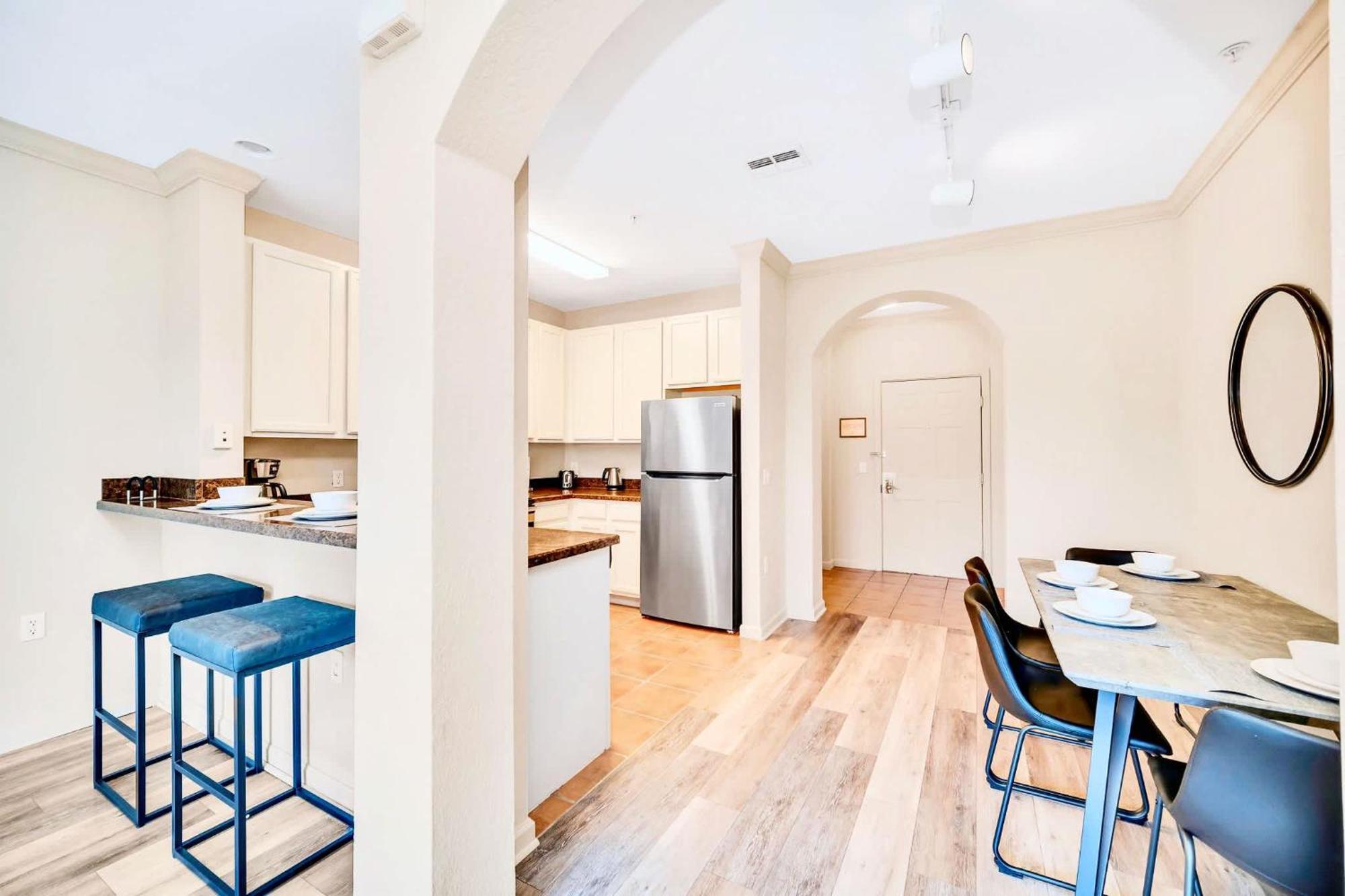 Luxury 2Br Condo - Pool & Hot Tub - Near Disney Orlando Eksteriør billede